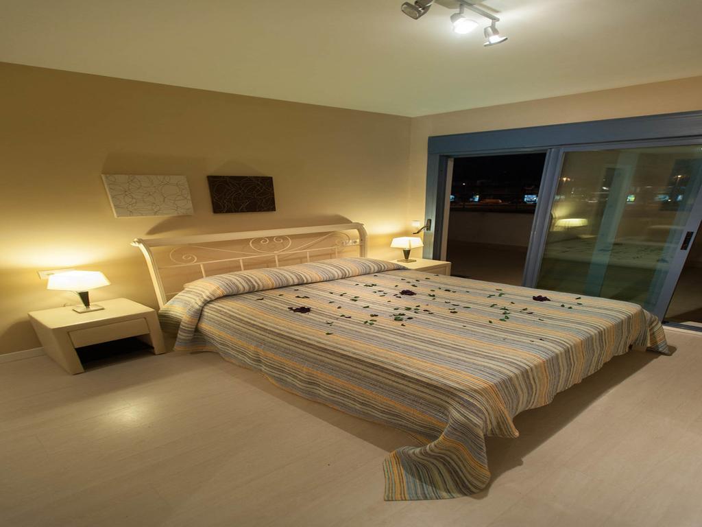 דירות Livingtarifa Apartamento La Isla מראה חיצוני תמונה